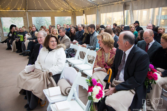 Blanket Rentals for Outdoor Weddings and Events: How to Keep Guests Comfortable When Temperatures Drop
