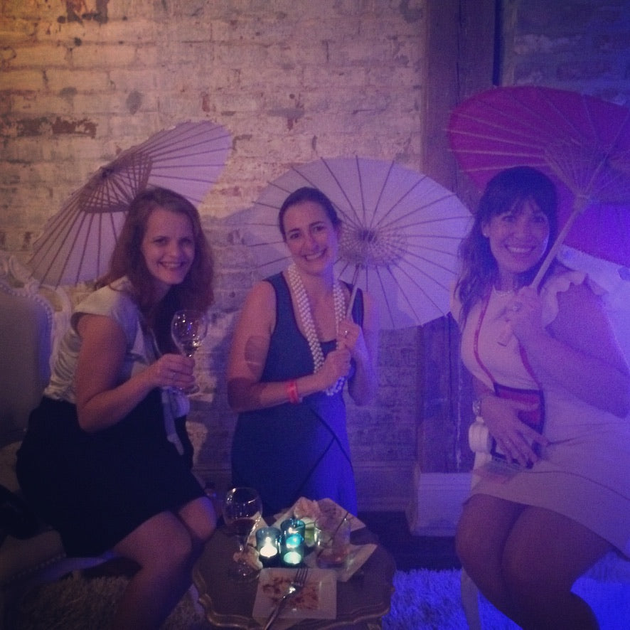 Scalloped Paper Parasol (Purchase) event photo 3